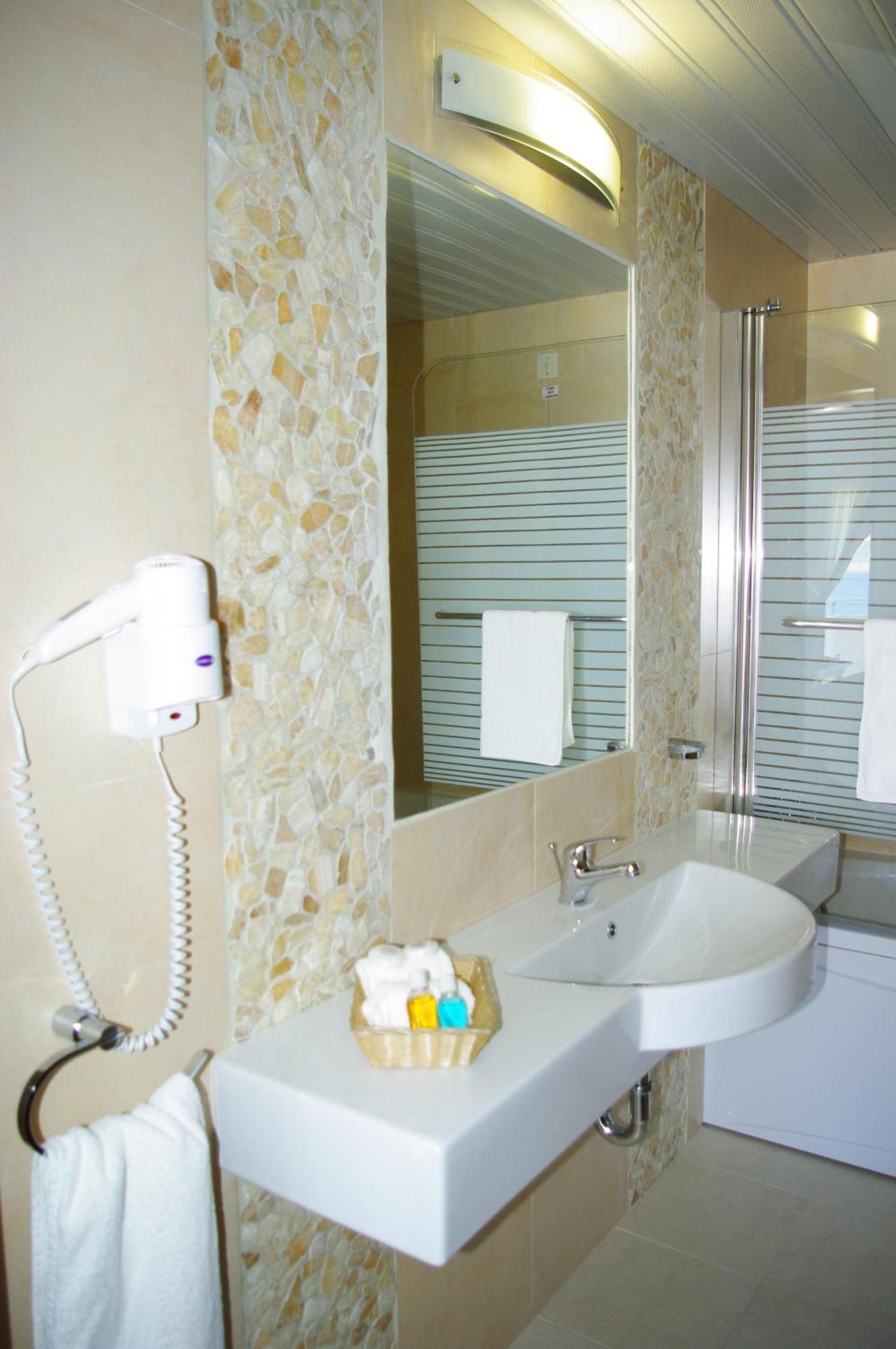 Hotel Astron Princess Karpathos Exteriér fotografie
